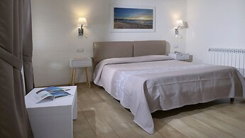 Smart Suite & Apartments