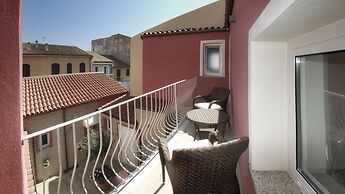 Smart Suite & Apartments