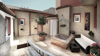 Smart Suite & Apartments