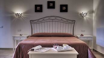 Smart Suite & Apartments