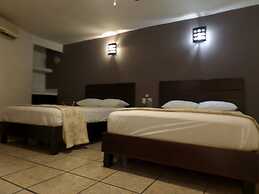 Uke Inn Hotel & Suites