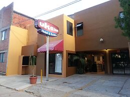 Uke Inn Hotel & Suites