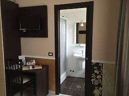 Hotel De La Ville Relais