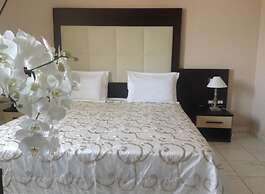 Hotel De La Ville Relais