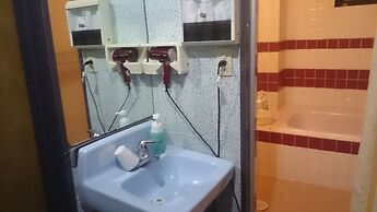 Family & bAKpAK Tokyo Hostel