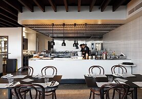 Alpha Mosaic Hotel Fortitude Valley
