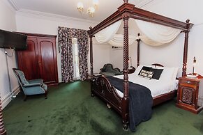 Yarra Valley Grand Hotel