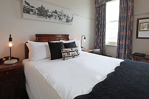 Yarra Valley Grand Hotel