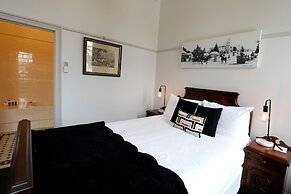 Yarra Valley Grand Hotel