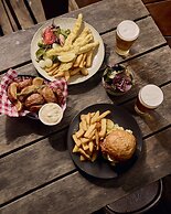 Yarra Valley Grand Hotel