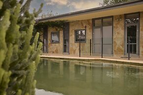 Yarra Valley Grand Hotel