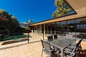 Yarra Valley Grand Hotel