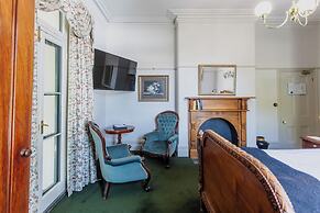 Yarra Valley Grand Hotel