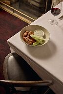 Yarra Valley Grand Hotel