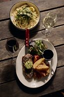 Yarra Valley Grand Hotel