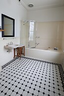 Yarra Valley Grand Hotel