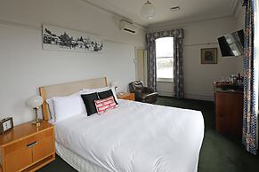 Yarra Valley Grand Hotel