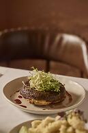 Yarra Valley Grand Hotel