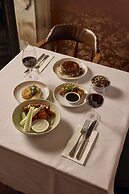 Yarra Valley Grand Hotel