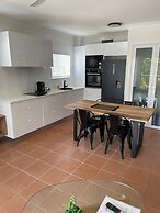 The York Beachfront Holiday Apartments