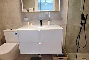 The York Beachfront Holiday Apartments