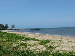 The York Beachfront Holiday Apartments