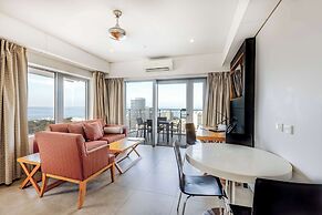 Oaks Darwin Elan Hotel