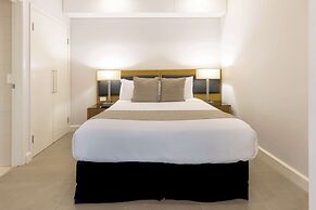 Oaks Darwin Elan Hotel