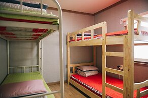 We Guest House - Hostel