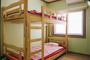 We Guest House - Hostel