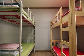 We Guest House - Hostel