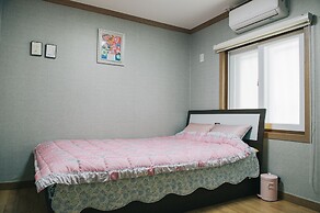 We Guest House - Hostel