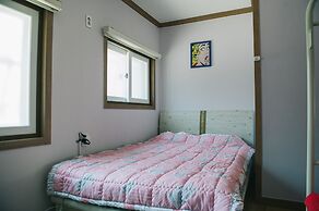 We Guest House - Hostel