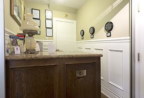 Victoria's Mansion Guest House