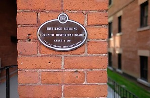 Victoria's Mansion Guest House