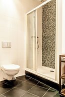 Home & Travel Apartments