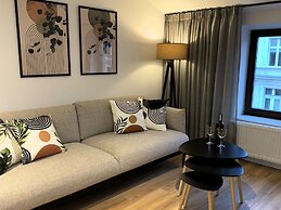 Home & Travel Apartments