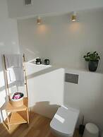 Home & Travel Apartments