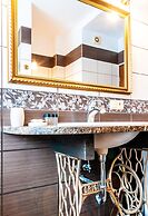 Home & Travel Apartments