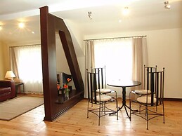 Home & Travel Apartments