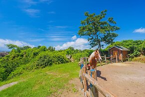 Jeju Jungmun Log Pension & Resort