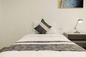 UTD 8 Hotel & Residence