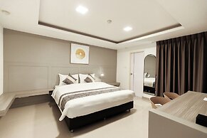 UTD 8 Hotel & Residence