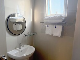 UTD 8 Hotel & Residence