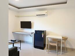 UTD 8 Hotel & Residence