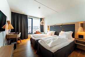 Clarion Hotel The Edge