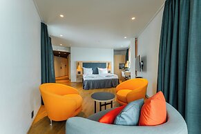 Clarion Hotel The Edge