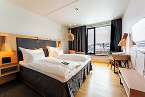 Clarion Hotel The Edge