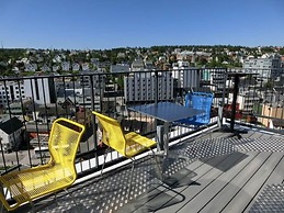 Clarion Hotel The Edge