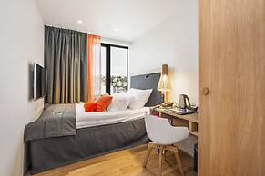 Clarion Hotel The Edge